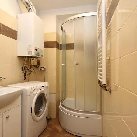 - Ul Poniatowskiego Apartment Wroclaw