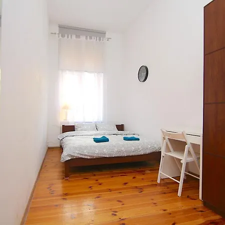 - Ul Poniatowskiego Wrocław