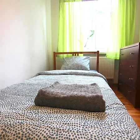 - Ul Poniatowskiego Apartment *